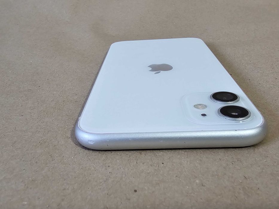 Iphone 11 128Gb 84% Bateria.  Excelente