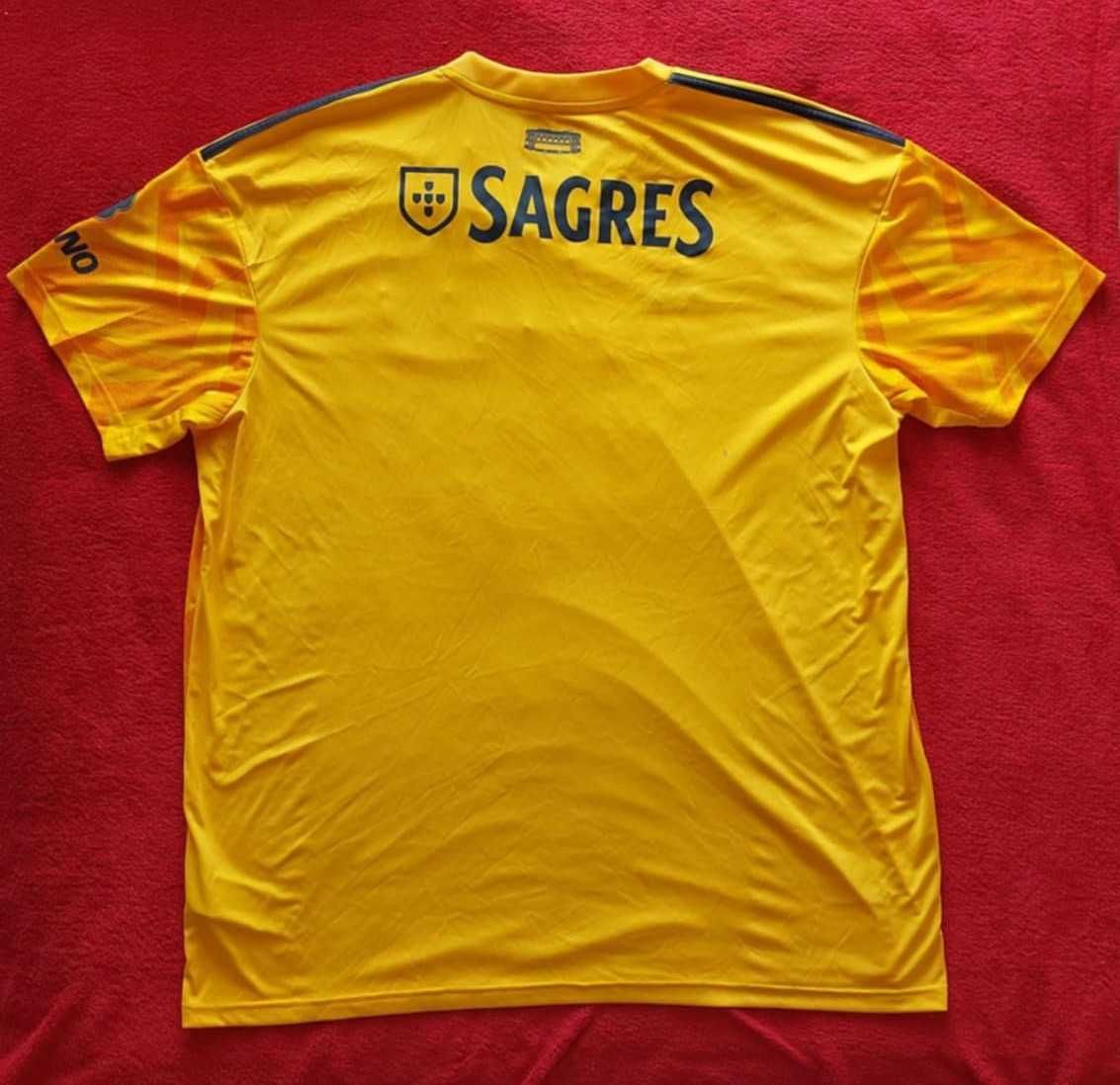Vende-se Camisola SL. Benfica
