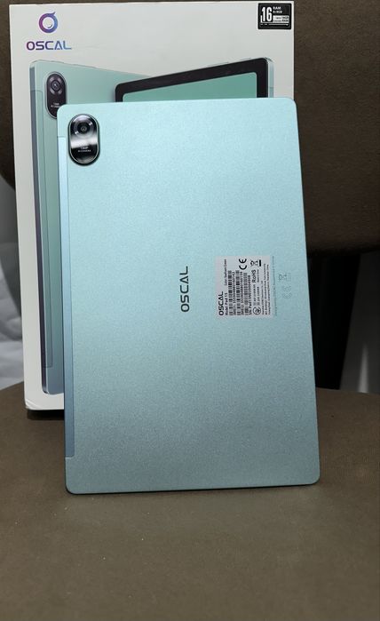 OSCAL PAD 15 8/256gb Новый!