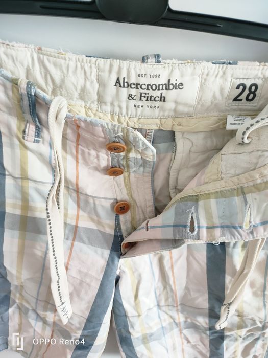 Męskie spodenki chinos Abercrombie & Fitch W28