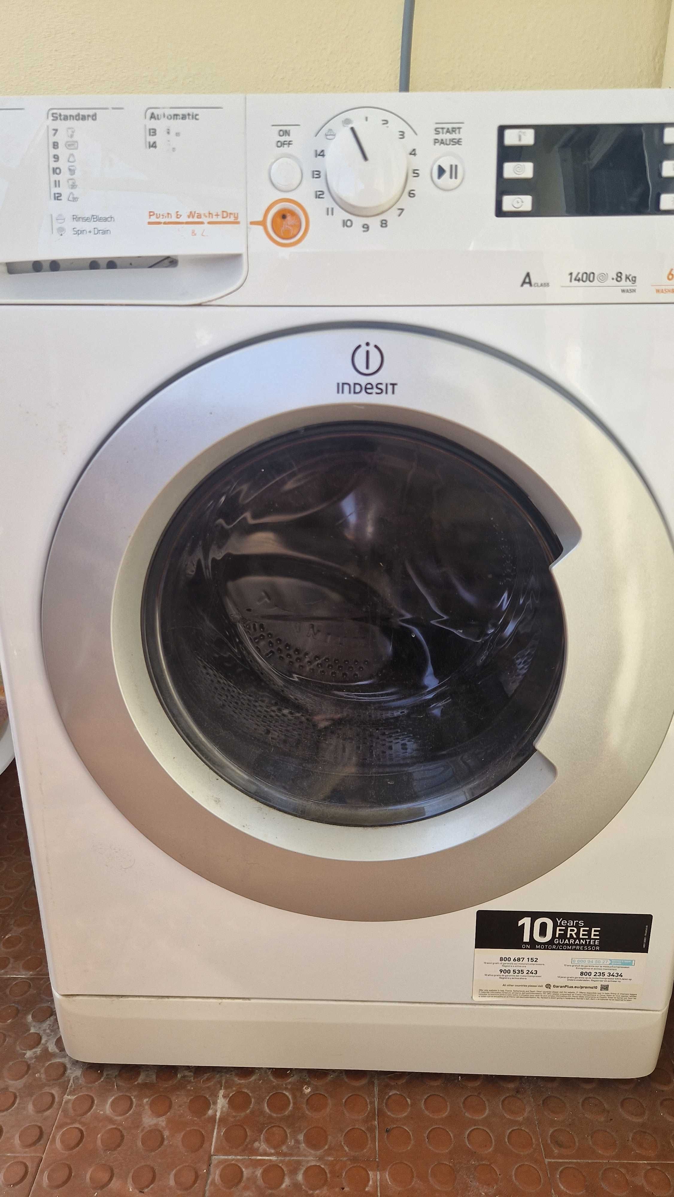 Máquina lavar e secar Innex ( Indesit), 8kg lavagem, 6 kg  secagem