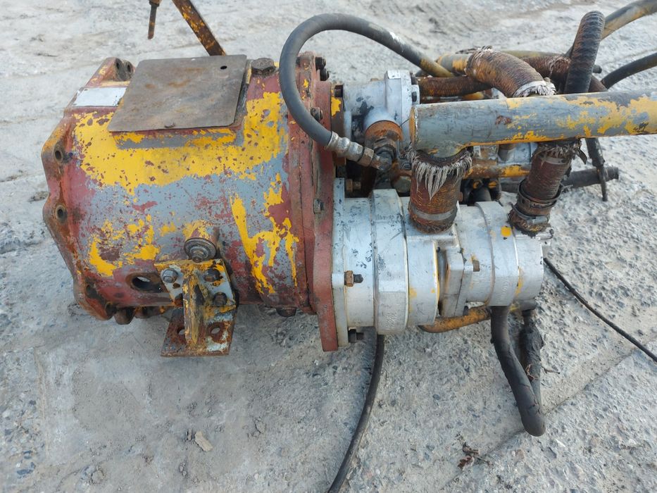 Pompa hydromatik jazdy spv pompy  unk ładowarka kombajn łącznik pompy