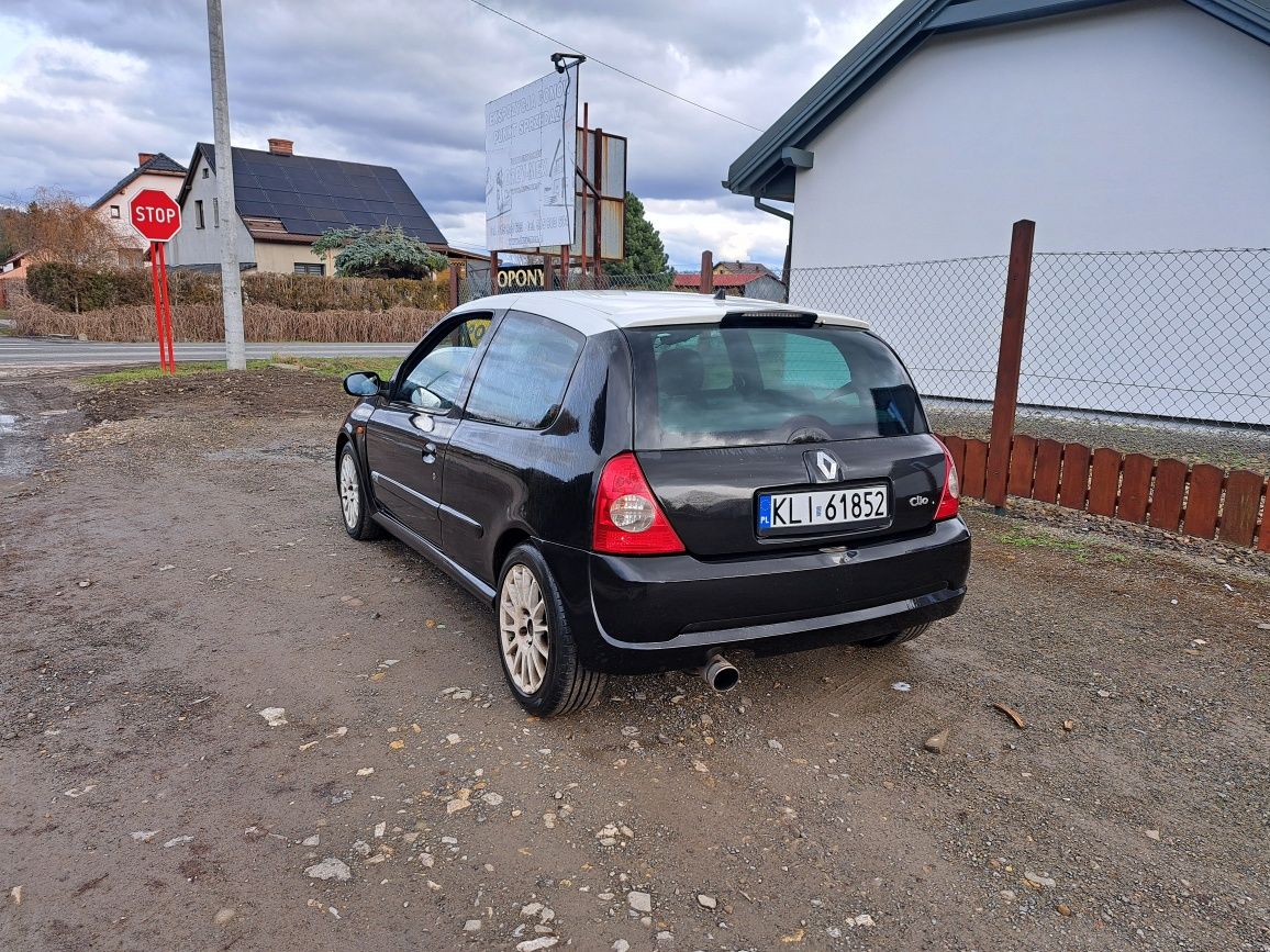 Renault Clio Sport 2.0 16v