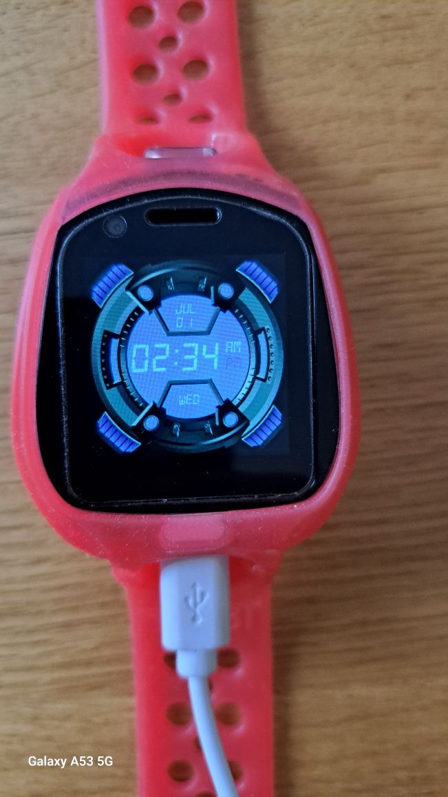 Zegarek Tobi 2,smartwach czerwony
