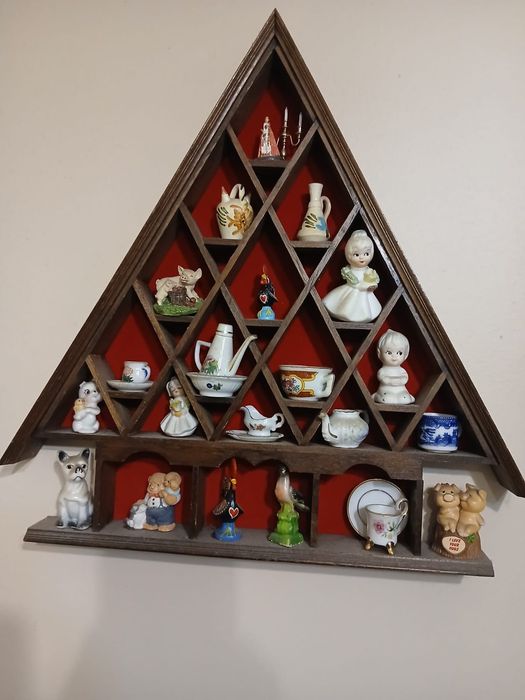 Casinha de louça antiga