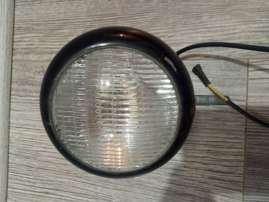 Reflektor lampa Traktor ciągnik HELLA