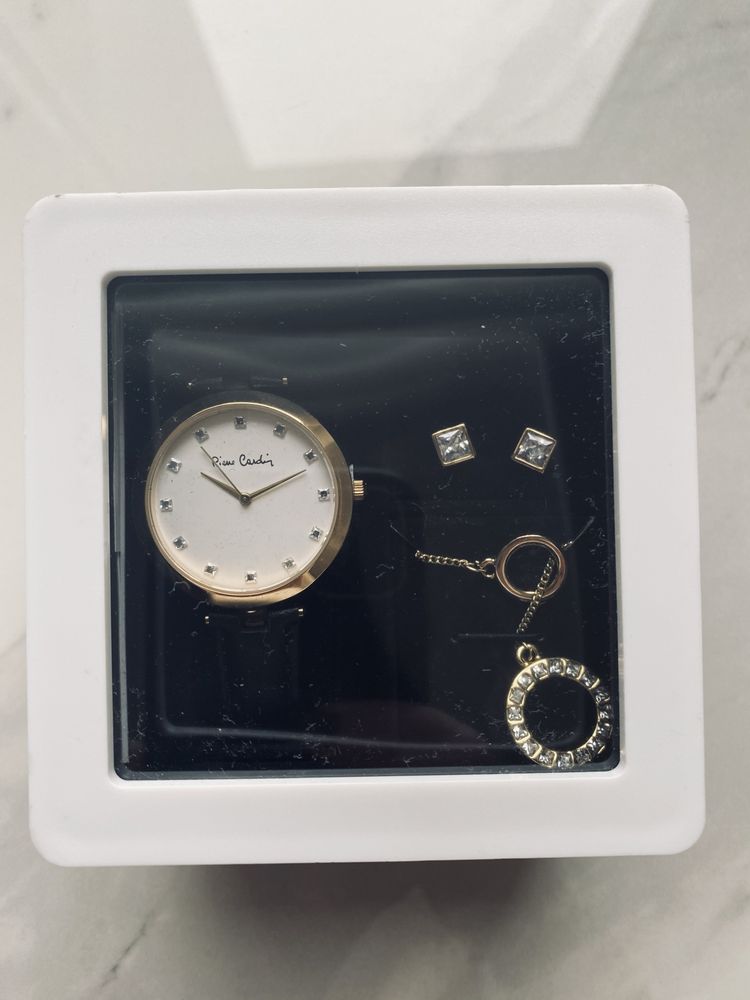 Zegarek Pierre Cardin zestaw biżuteria kolczyki kryształy naszyjnik