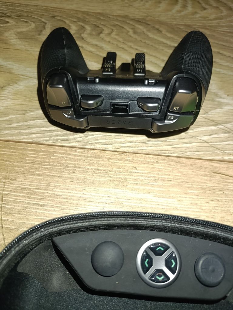 Razer Wolverine Ultimate Xbox One Controller Remote Control