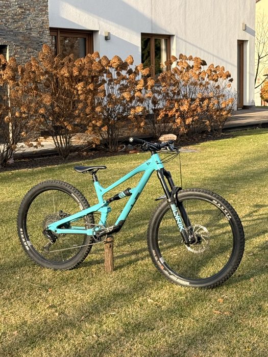 Rower marki : YT idnustries