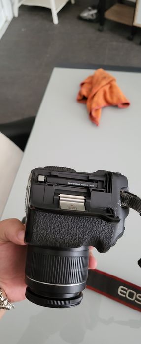 Máquina fotográfica da Camon