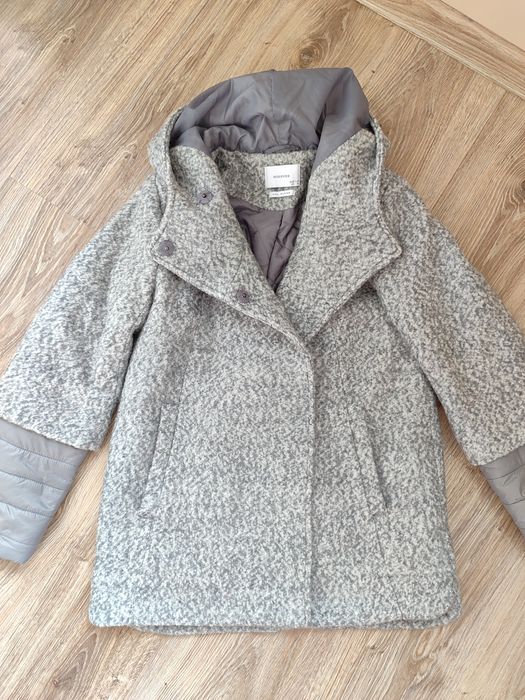 Reserved kurtka pikowana płaszczyk wełniany boucle XS 34 S 36