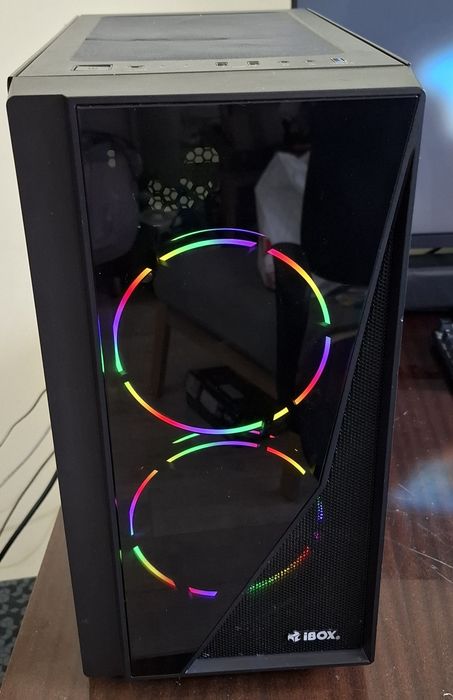 Komputer Ryzen 3 1200, rx580 8GB,  ram 8GB, ssd 128, hdd 500