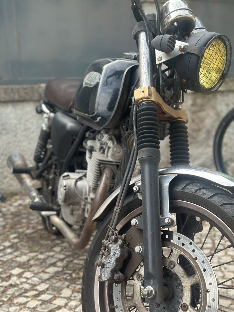 Vendo Mota Mash 125cc usada