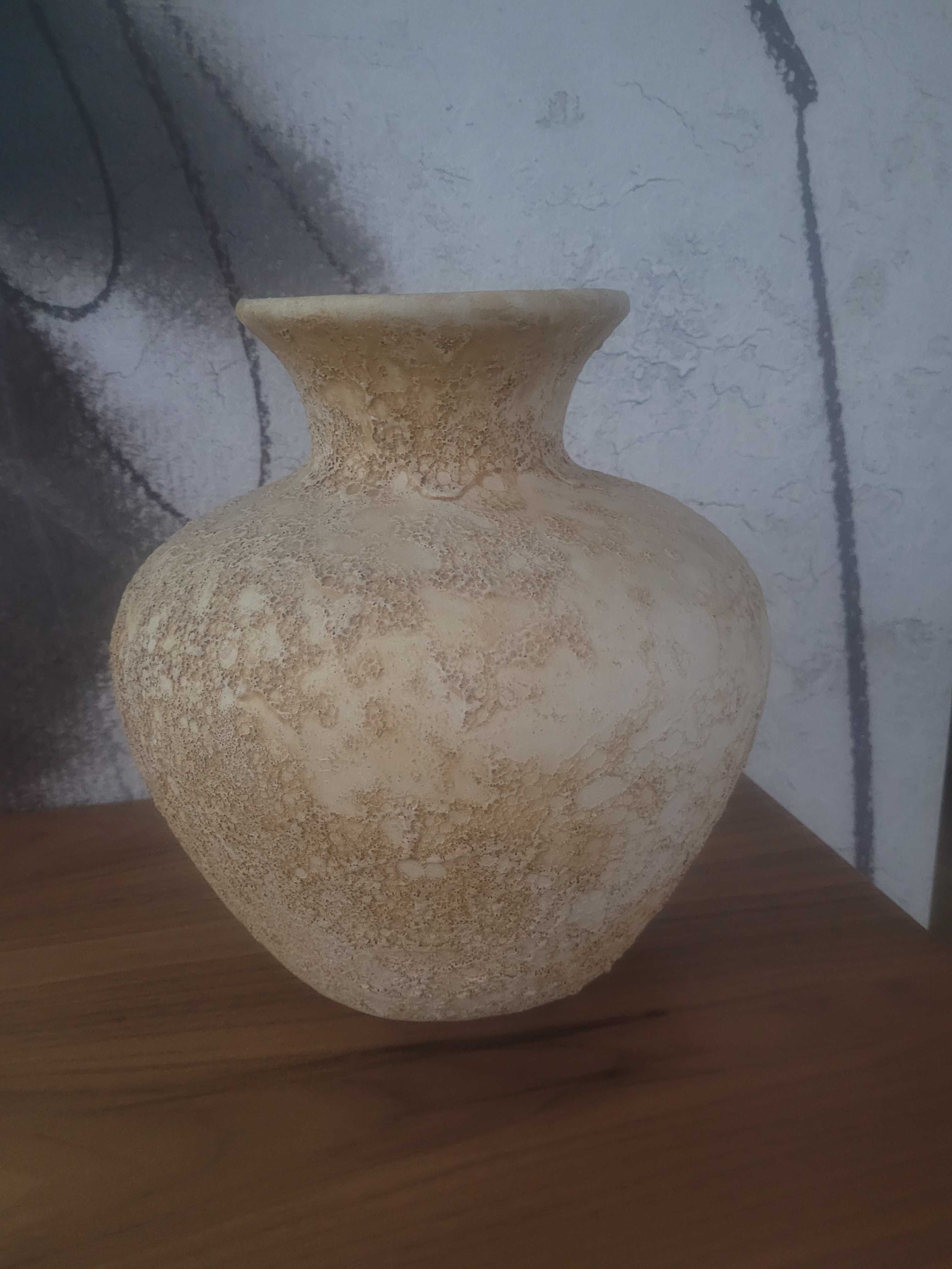 Wazon z ceramiki