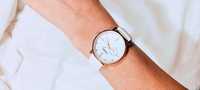 Nowy Biały zegarek damski
