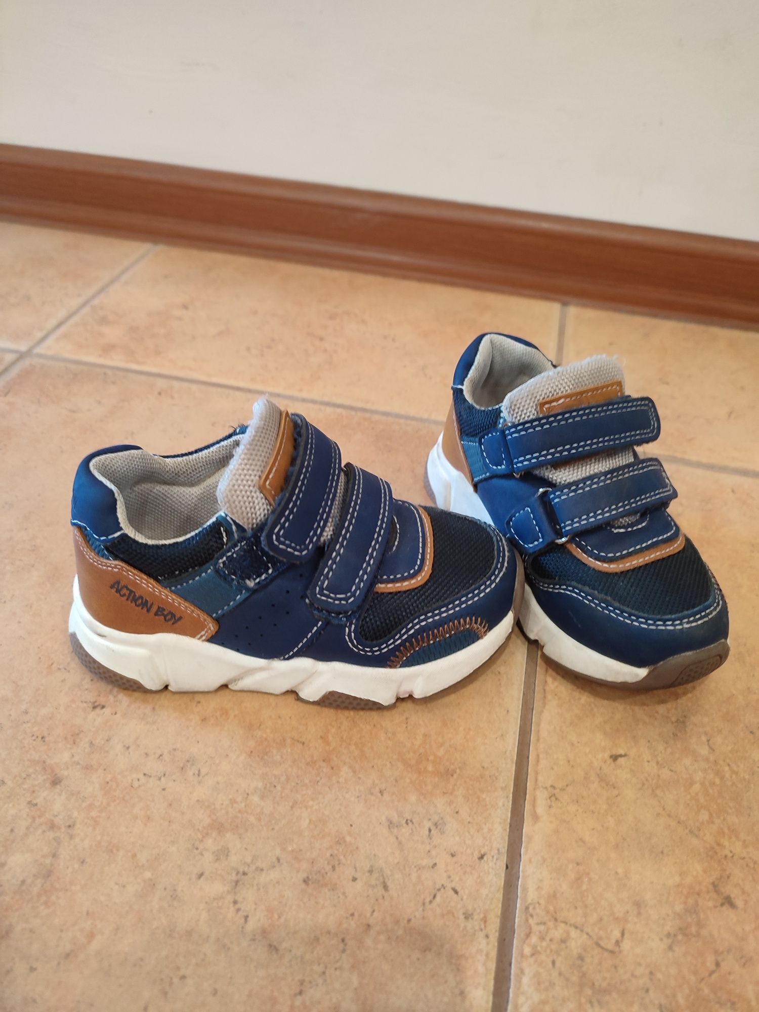 Buty sneakersy Action boy 24