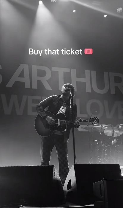 Bilhete para James Artur dia 17