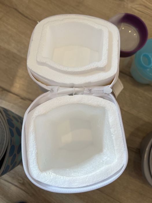 Podgrzewacz do butelek Lovi z zestawem akcesoriów