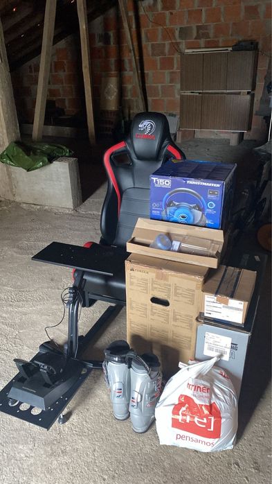 Cadeira backet e volante thrushmaster