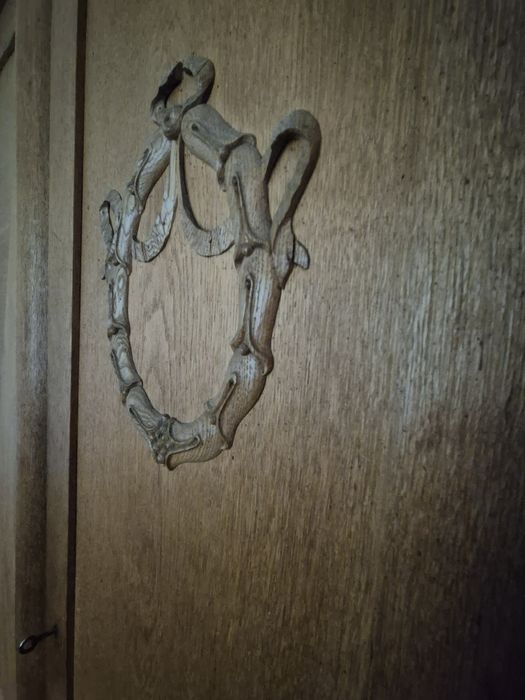 Szafa drewniana pojemna