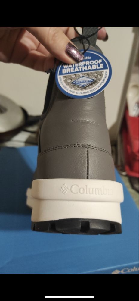 Продам ботинки Columbia