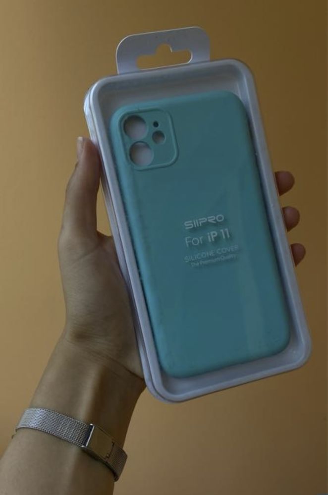 Голубий чохол з мікрофаброю та захистом камери для iphone 11