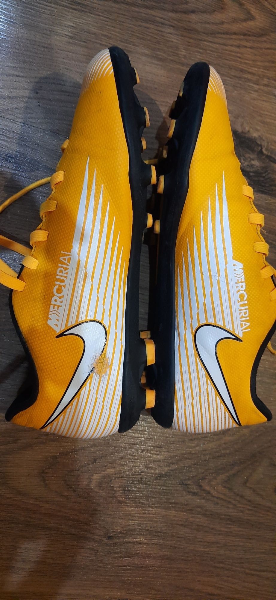 Buty piłkarskie Nike Mercuria 38