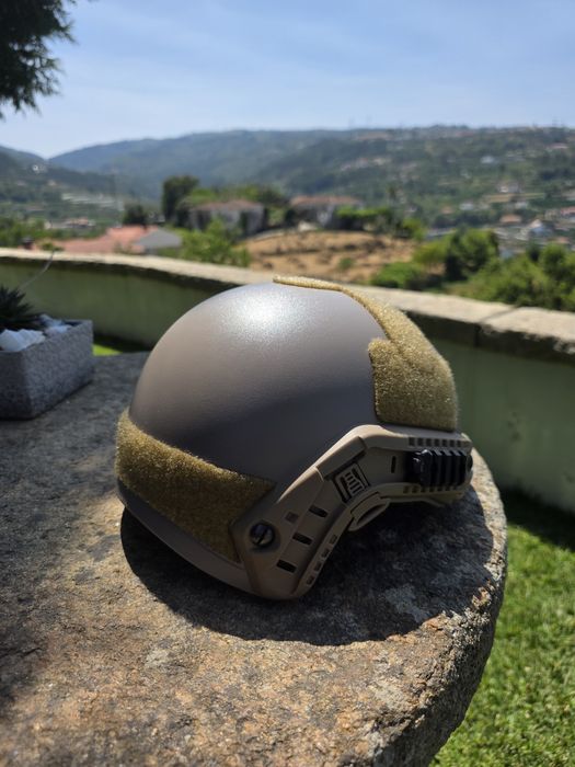 Airsoft Capacete Fast Helmet coyote Nunca usado