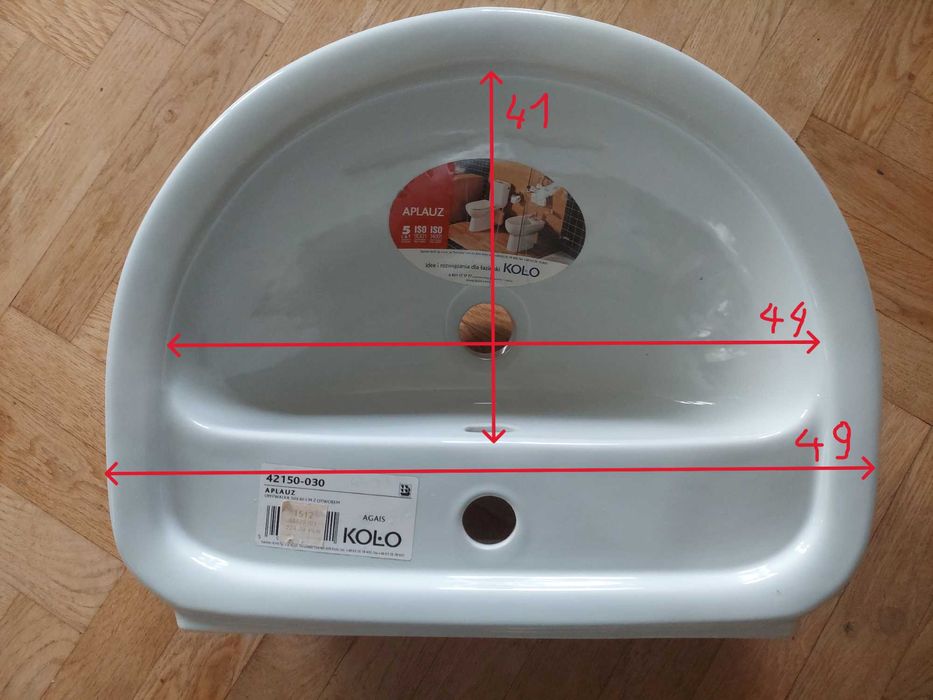 Nowa umywalka i półpostument KOŁO z serii Aplauz