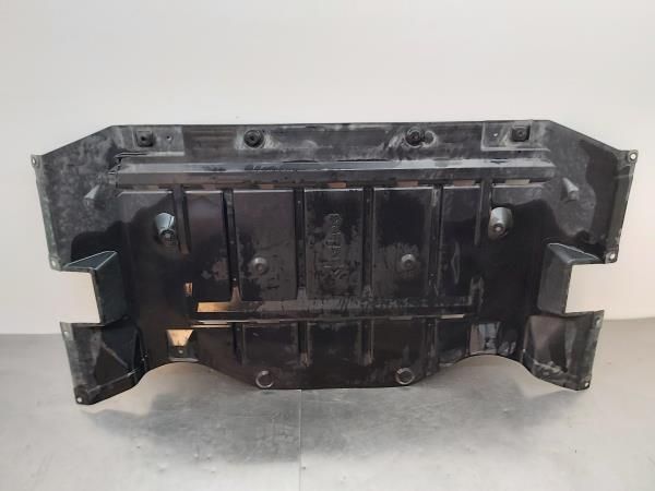Blindagem inferior do motor NISSAN NV200/Evalia Combi (M20)