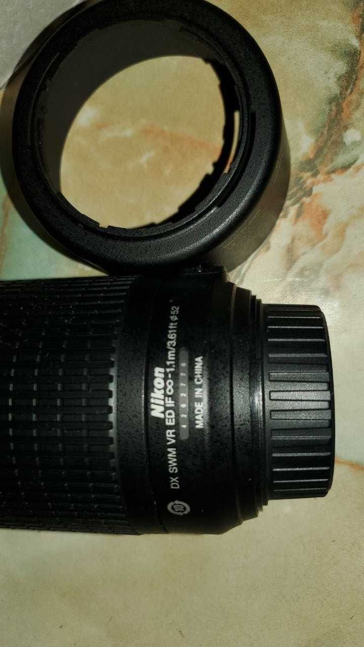 Об'єктив Nikon AF-S 55-200mm f/4-5.6G ED-IF DX VR Nikkor Lens