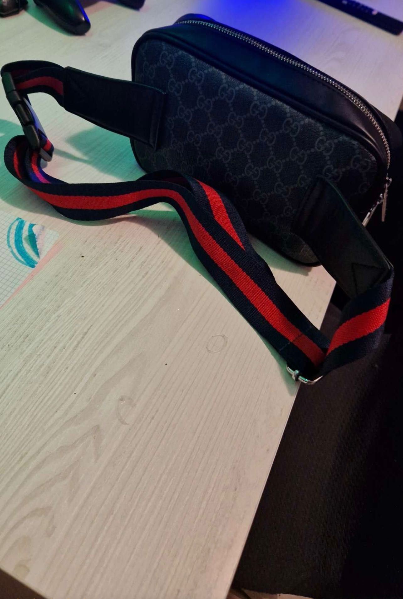 Bolsa gucci cintura