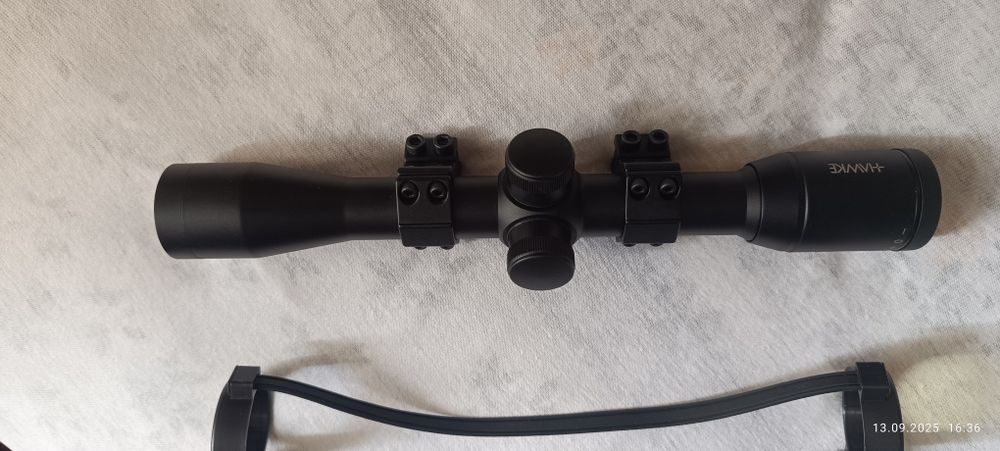 Продам оптичний приціл HAWKE Fast Mount 4x32 сітка Mil Dot ( 11301)