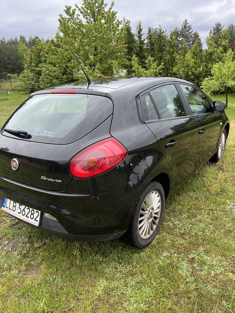 Sprzedam samochód osobowy Fiat Bravo