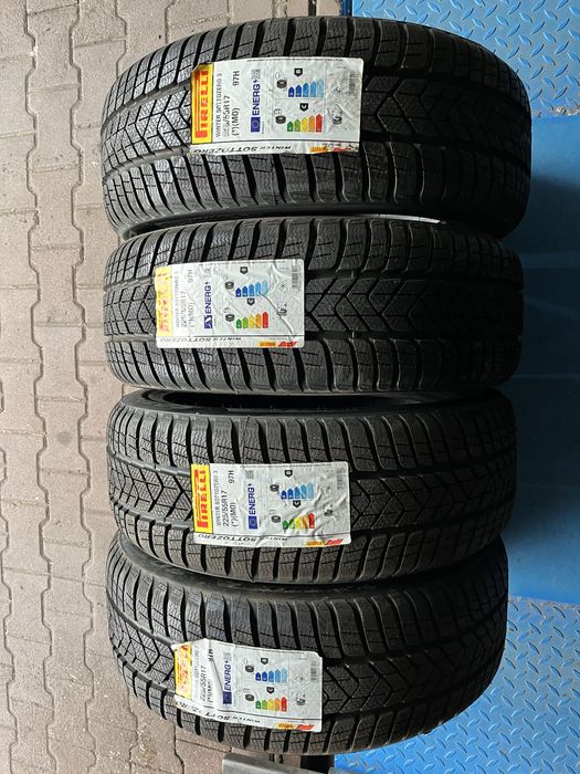 Opona 225.55.17 Pirelli Winter Sottozero 3 * MO, 2025 rok