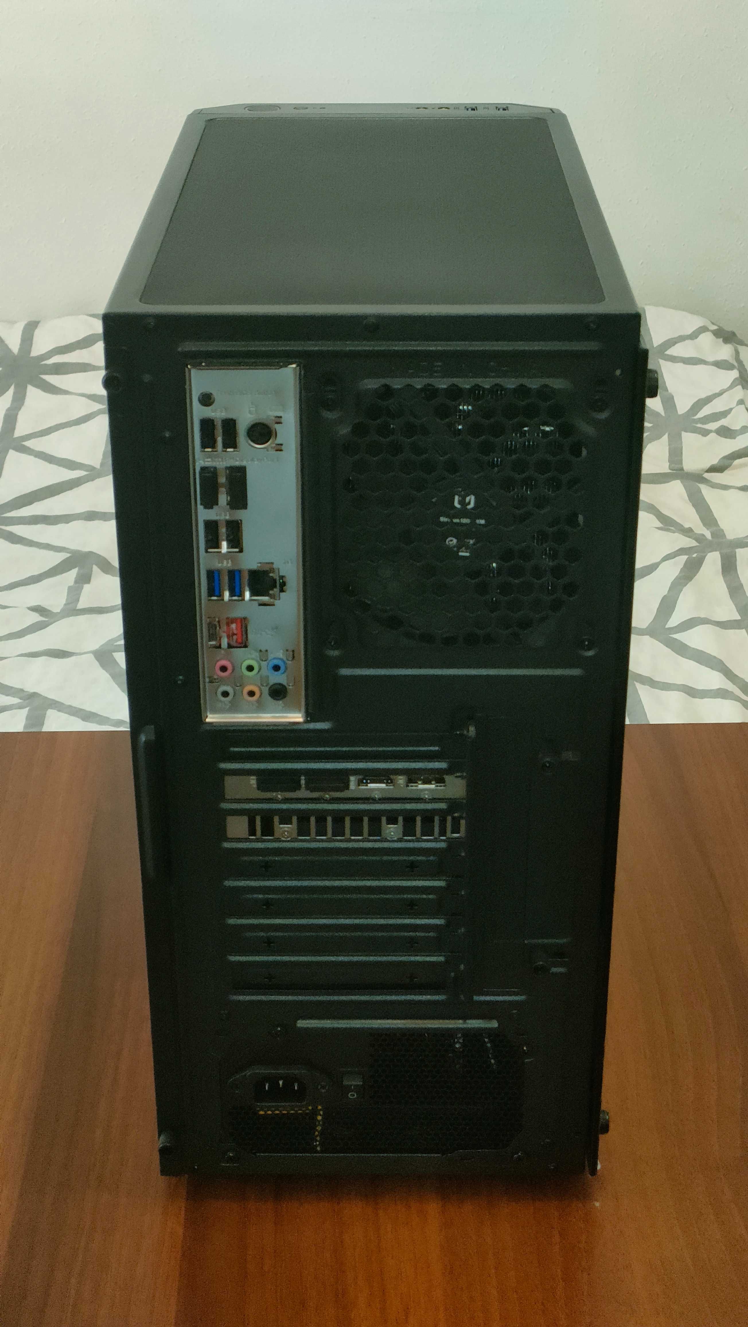 Komputer gamingowy AMD | Ryzen 5 5600 | Radeon RX7600 | 32GB RAM