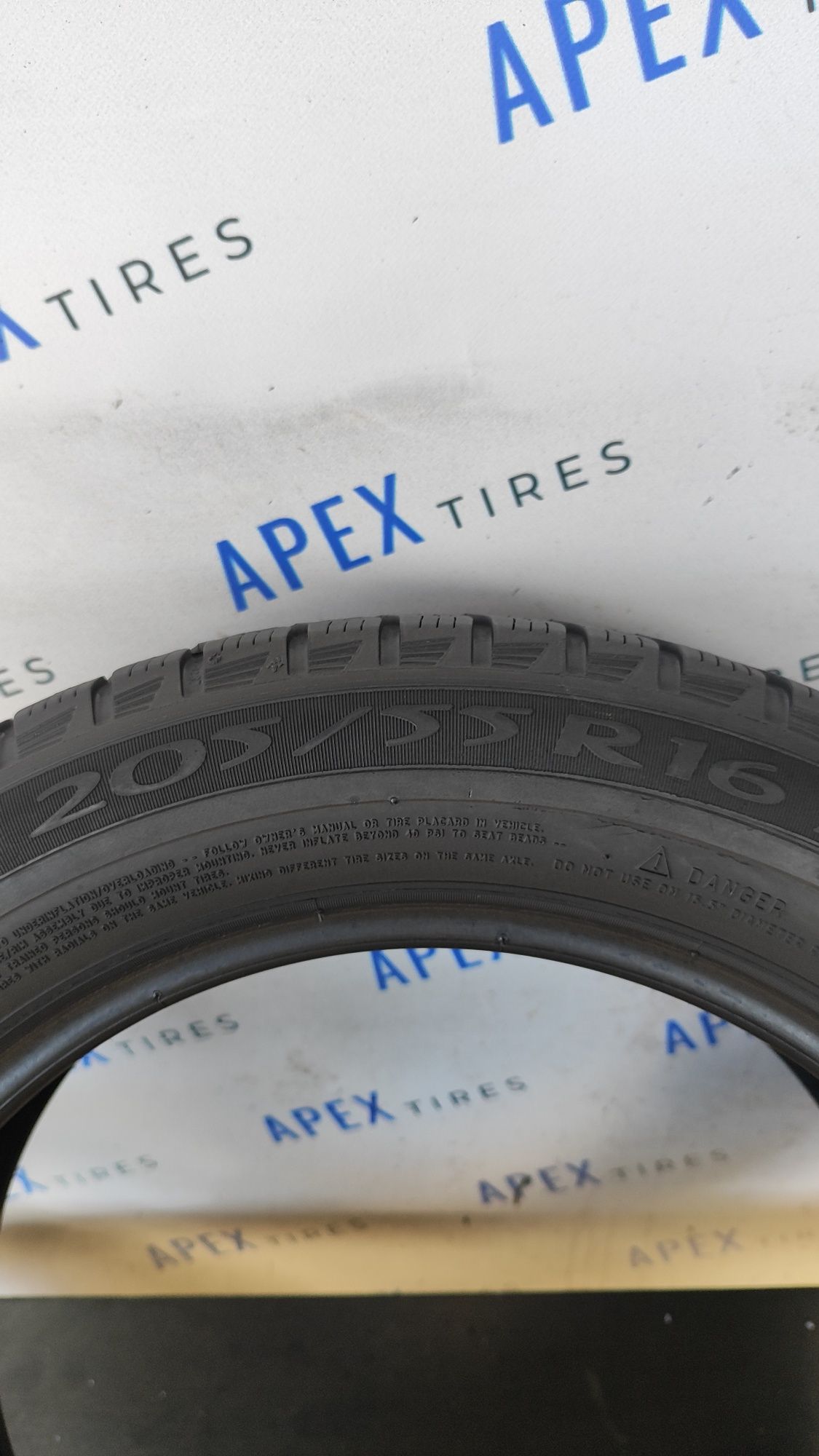 Зимові шини Michelin 205/55 R16 205*55 16 Primacy Alpin