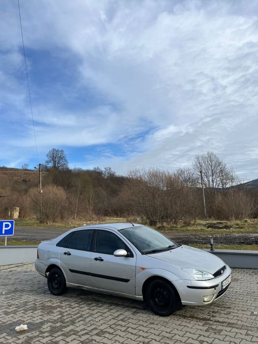 Ford Focus 2001.  1.6 benzin