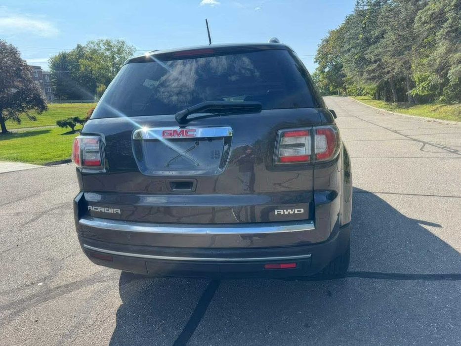 GMC Acadia SLT-1      2015