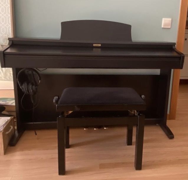 Piano Kawai KDP-90 com banco e auscultadores