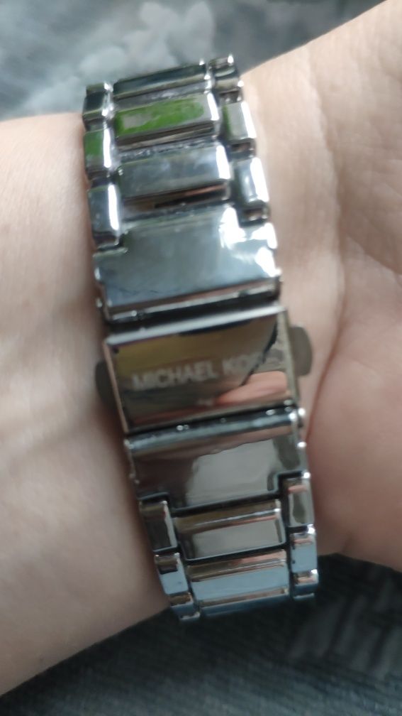 Часы Michael Kors