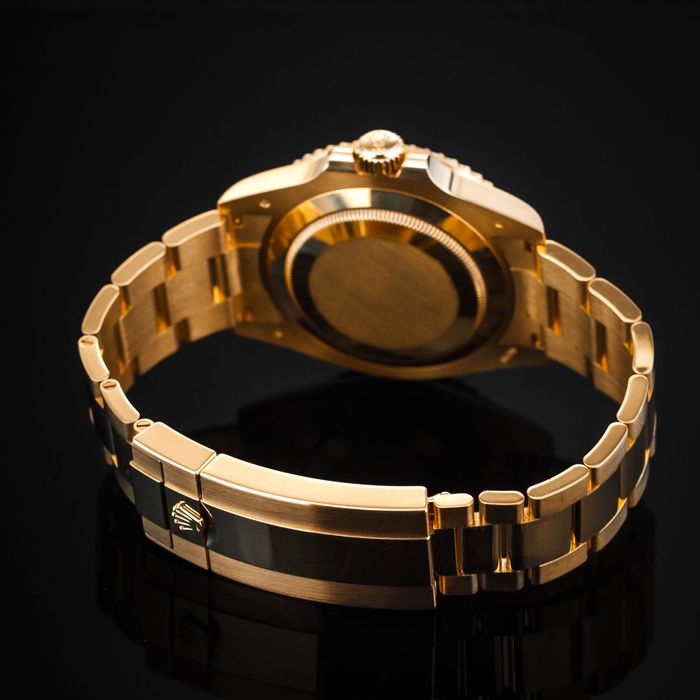 Rolex Submariner Date 41 złoto żółte