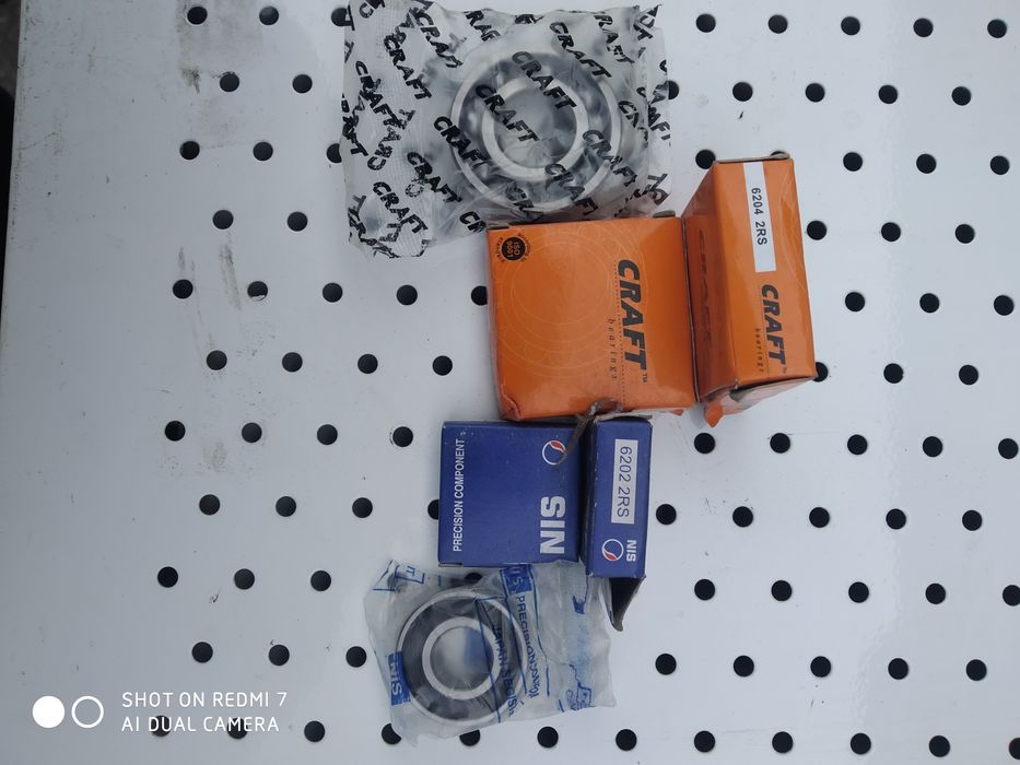 Продам Подшипники 6204-2RS .6202-2RS