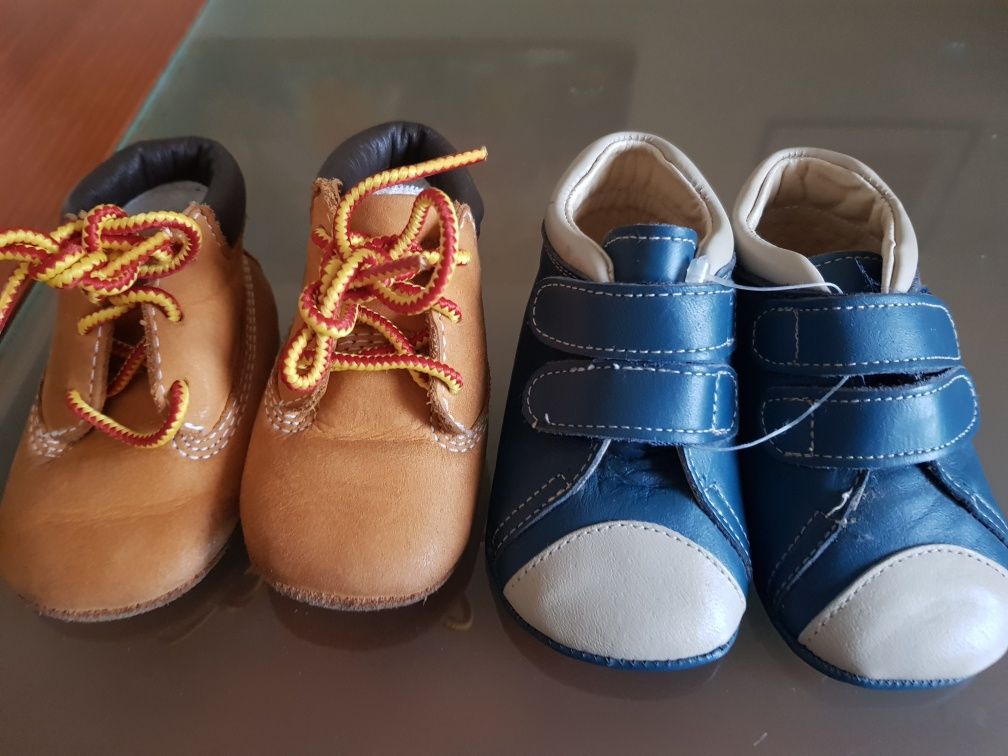 Botinhas em pele Timberland e Pré Natal novas