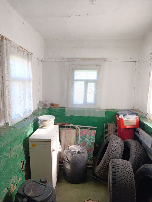 Продаж будинку в Гнівані