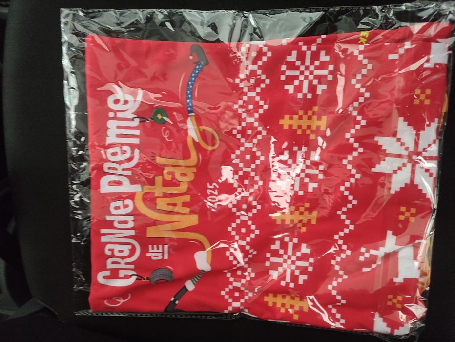 Camisola  corrida grande prémio natal 2025 - L - nova