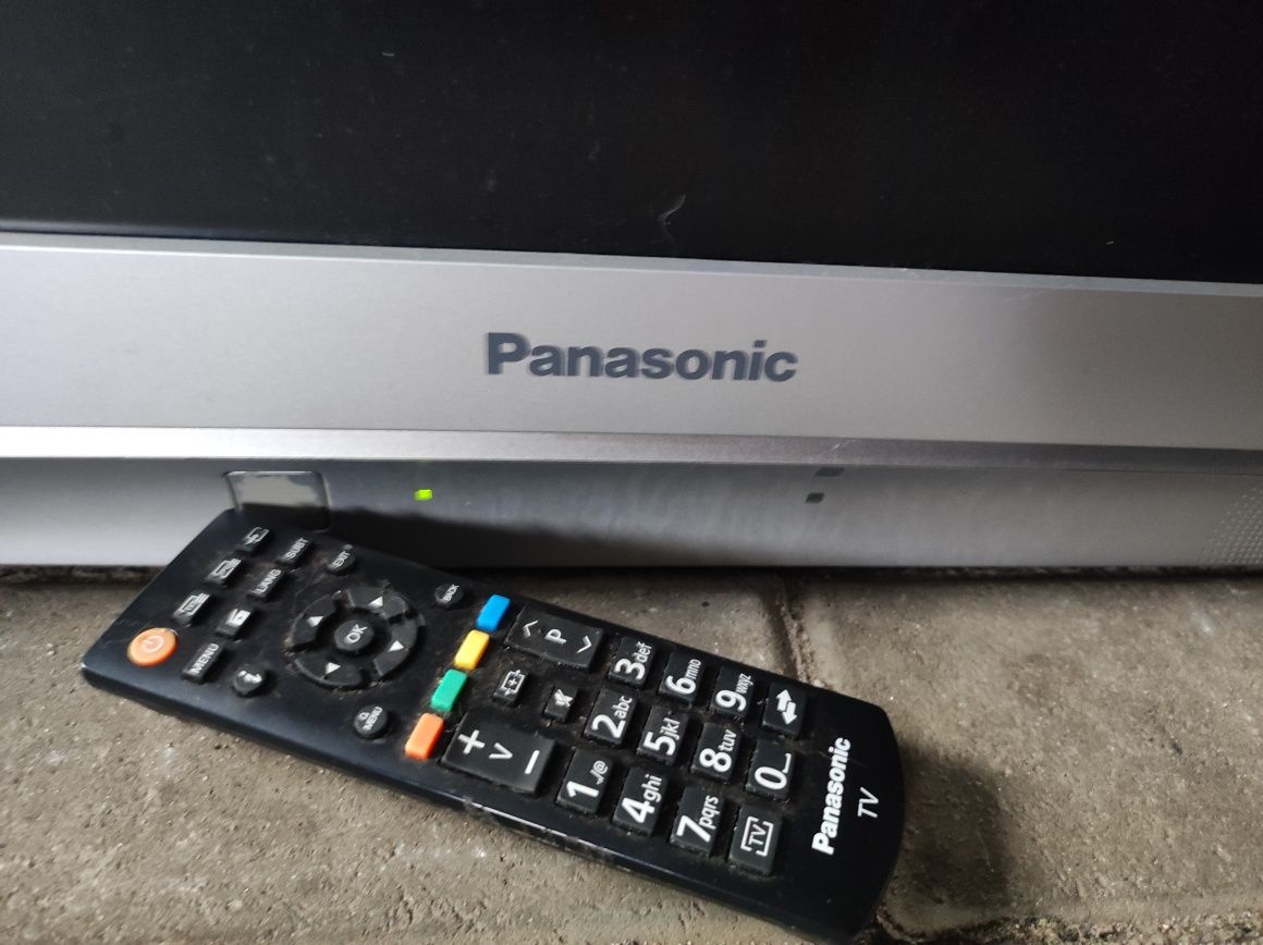 Telewizor marki Philips 32 cale pilot
