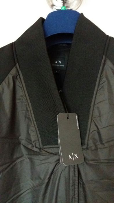Пуховик Armani,куртка,пальто,плащ,бомбер   Armani Exchange.DKNY, p.L