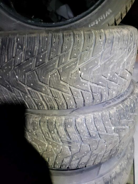 Hankook WInter I Pike RS2 245/45/18 2020r.  2x7mm 2x8mm