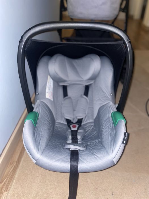 Vendo carrinho e obinho kinder kraft usado mas em bom estado